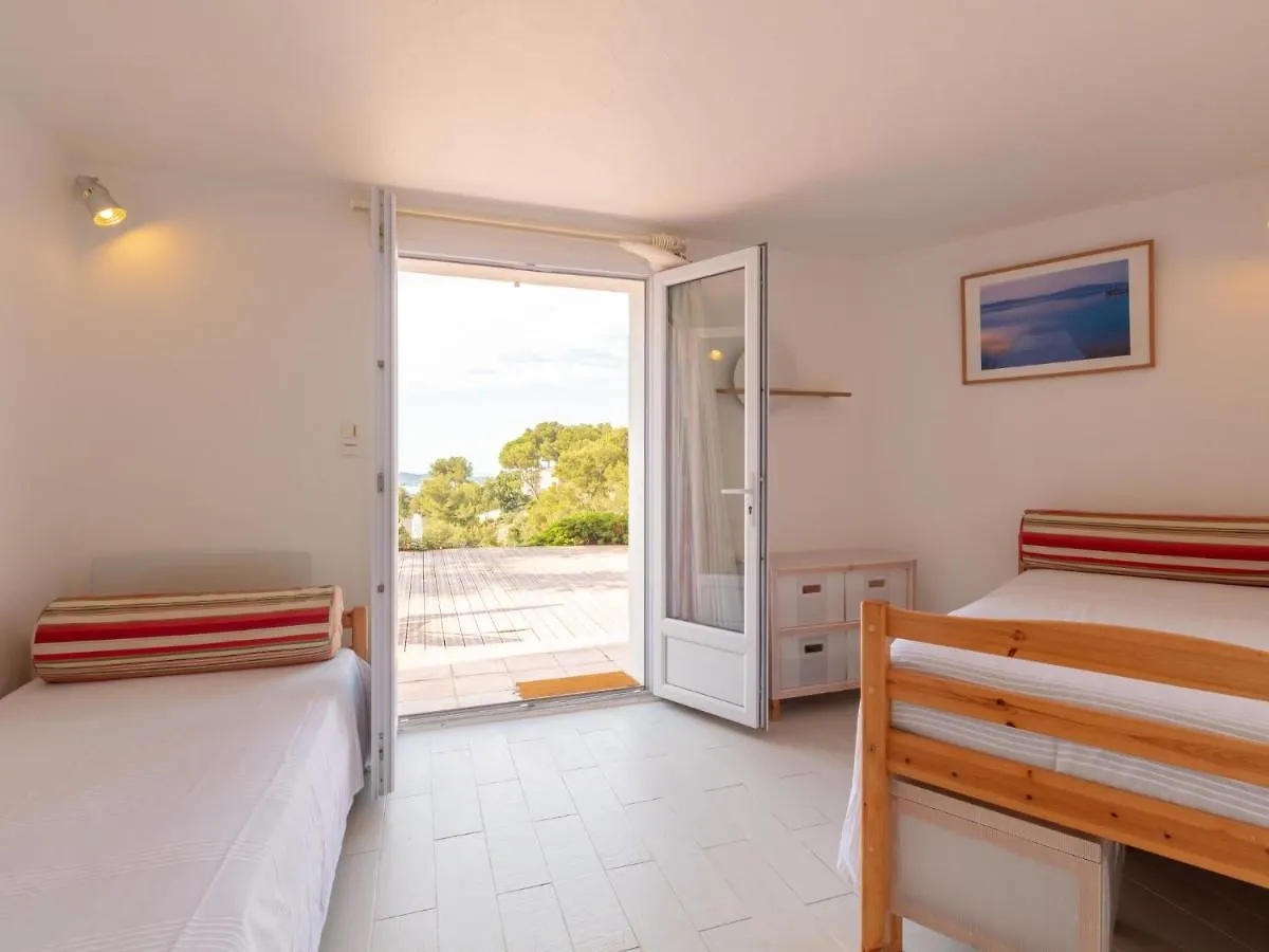 Apartment Mont Des Oiseaux By Interhome Hyères