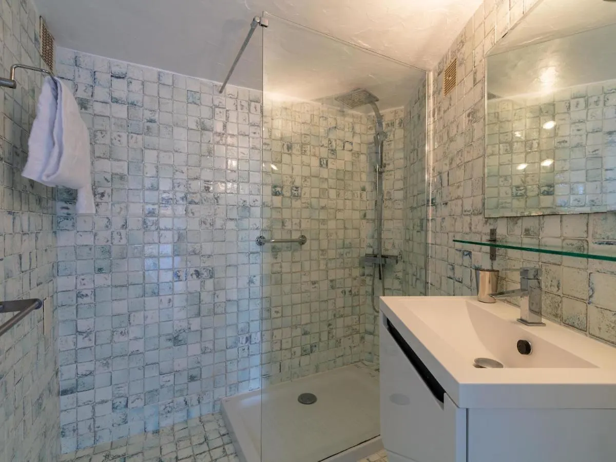 Apartment Mont Des Oiseaux By Interhome Hyères